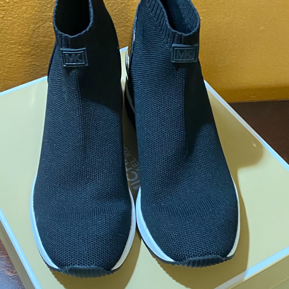 Women’s Michael Kors boots size 10 and 6 1/2